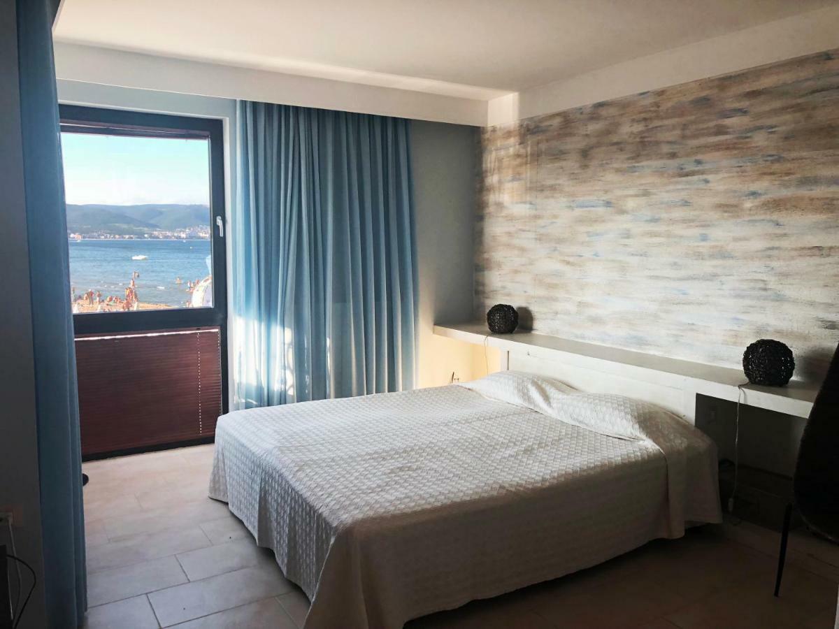 Boutique Studio At Oasis Vip Club Lejlighed Sunny Beach Eksteriør billede