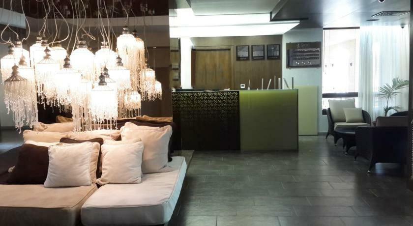 Boutique Studio At Oasis Vip Club Lejlighed Sunny Beach Eksteriør billede